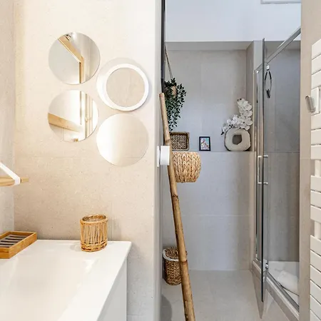 Welcome - Stunning 2-bedroom At 5 Minutes From Palais Des Festivals *